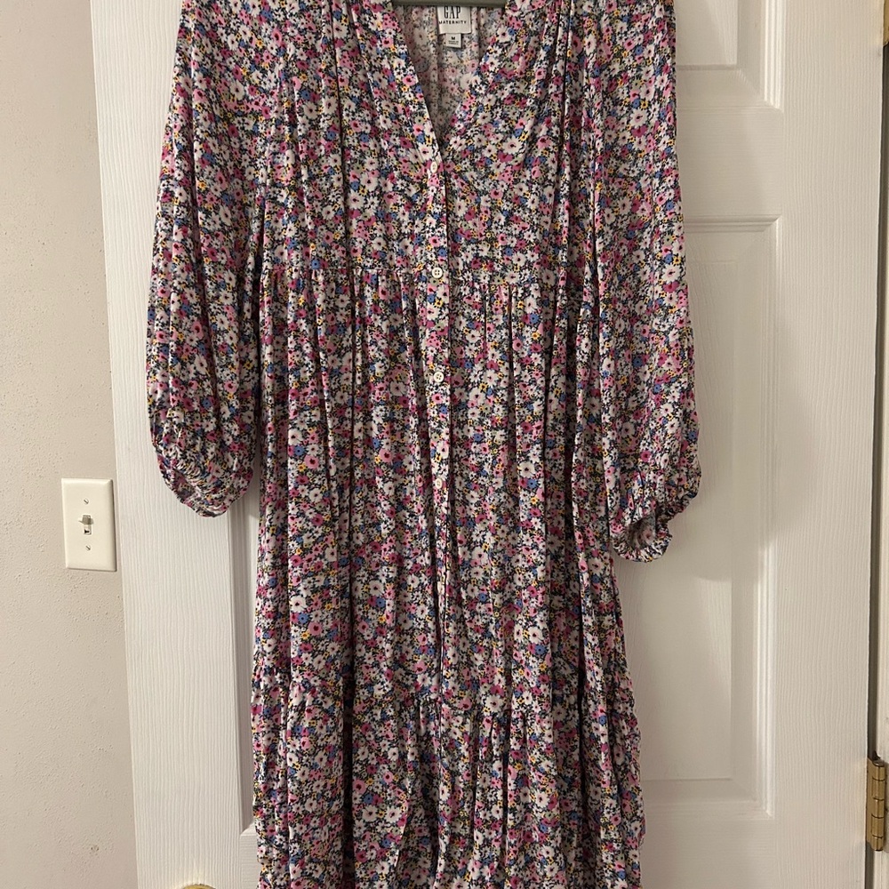 GAP Maternity Floral Midi Dress in Pink, Purple, White